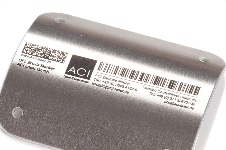 Black marking of a nameplate made of unanodized aluminium by laser marking